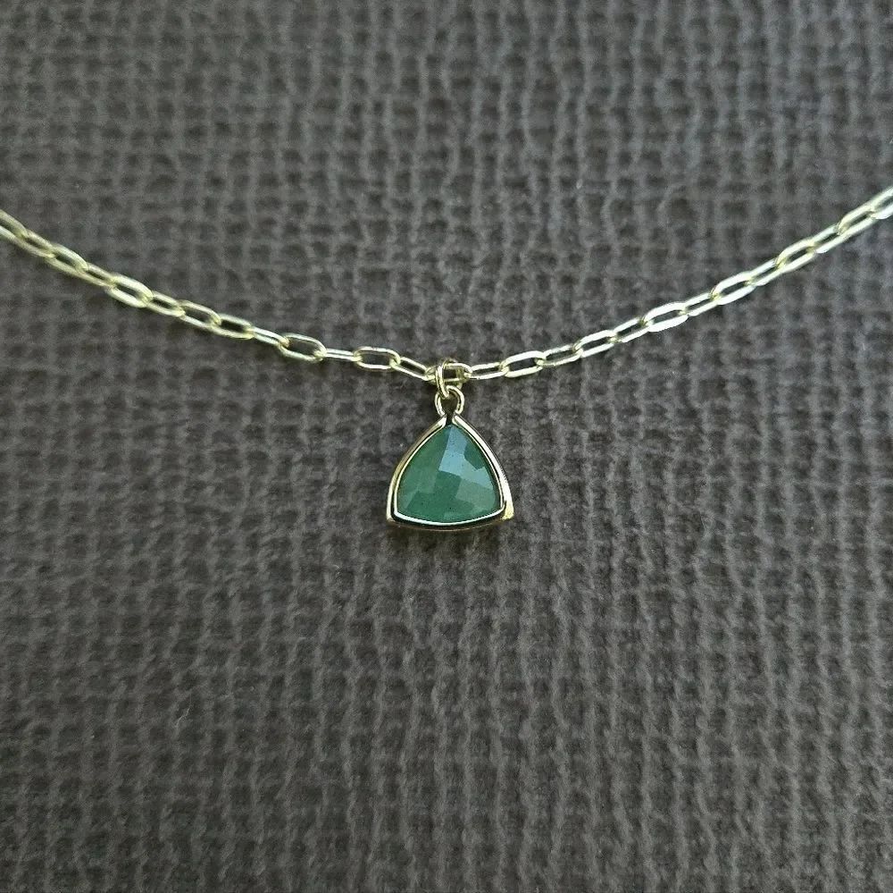 Inspired By You Triangular Green💚 Aventurine Pendant Necklace - NWOT - Picture 10 of 13